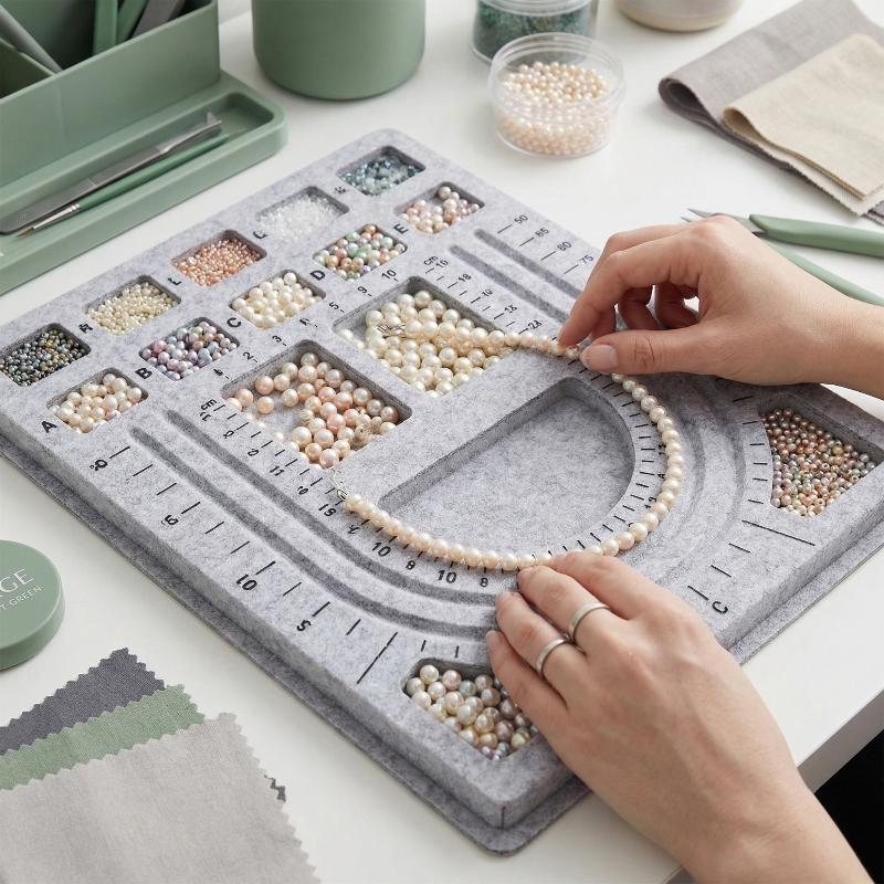 แผ่นรองทำลูกปัดจากผ้าสักหลาดพร - Jewelry Making Board บทวิจารณ์และราคา